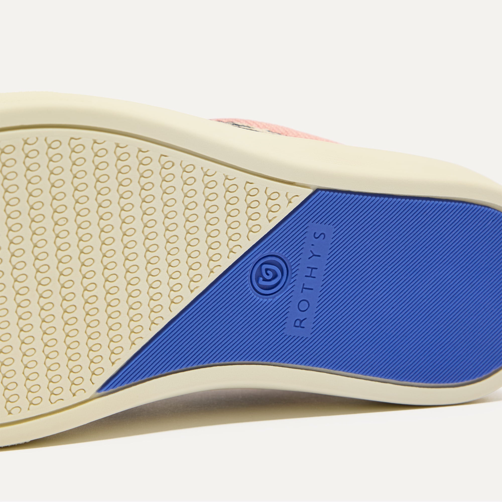 The Kids Strap Sneaker - Cat Blush - Image 6