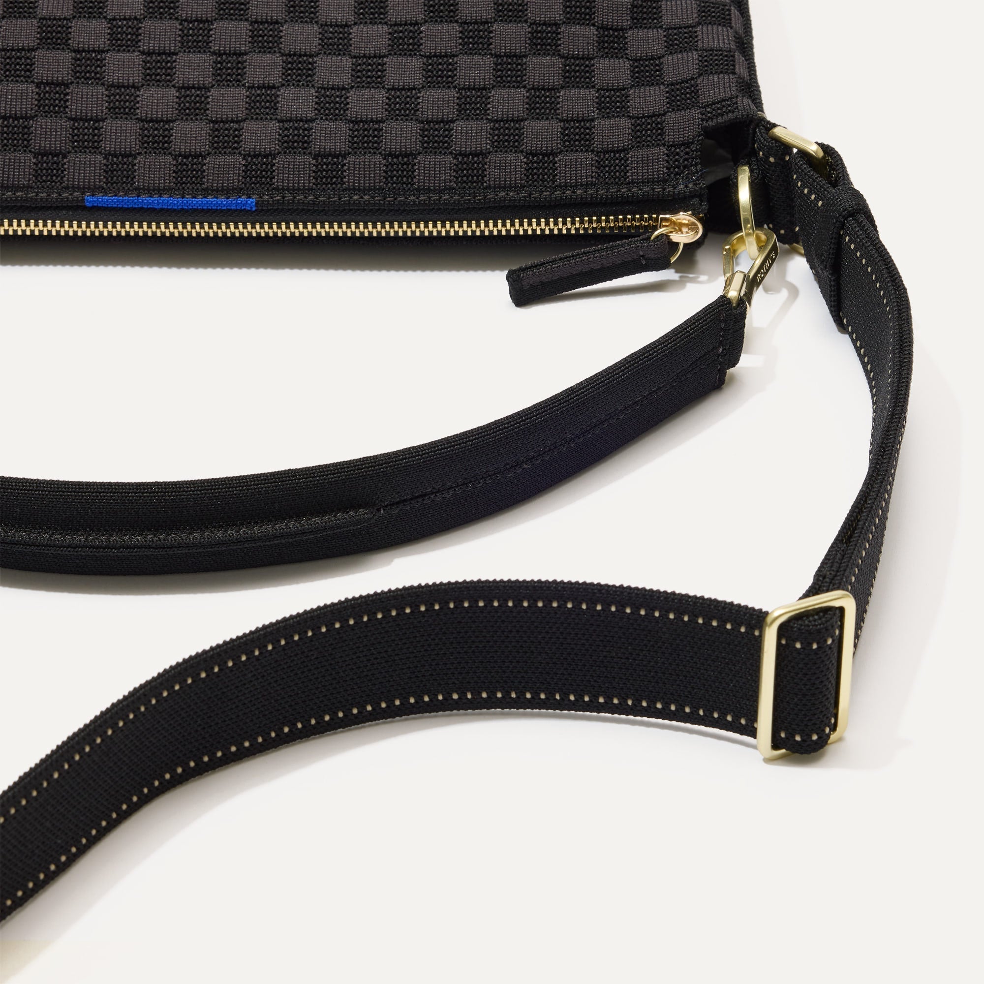 The Mini Zip Bucket - Black Sand - Image 6