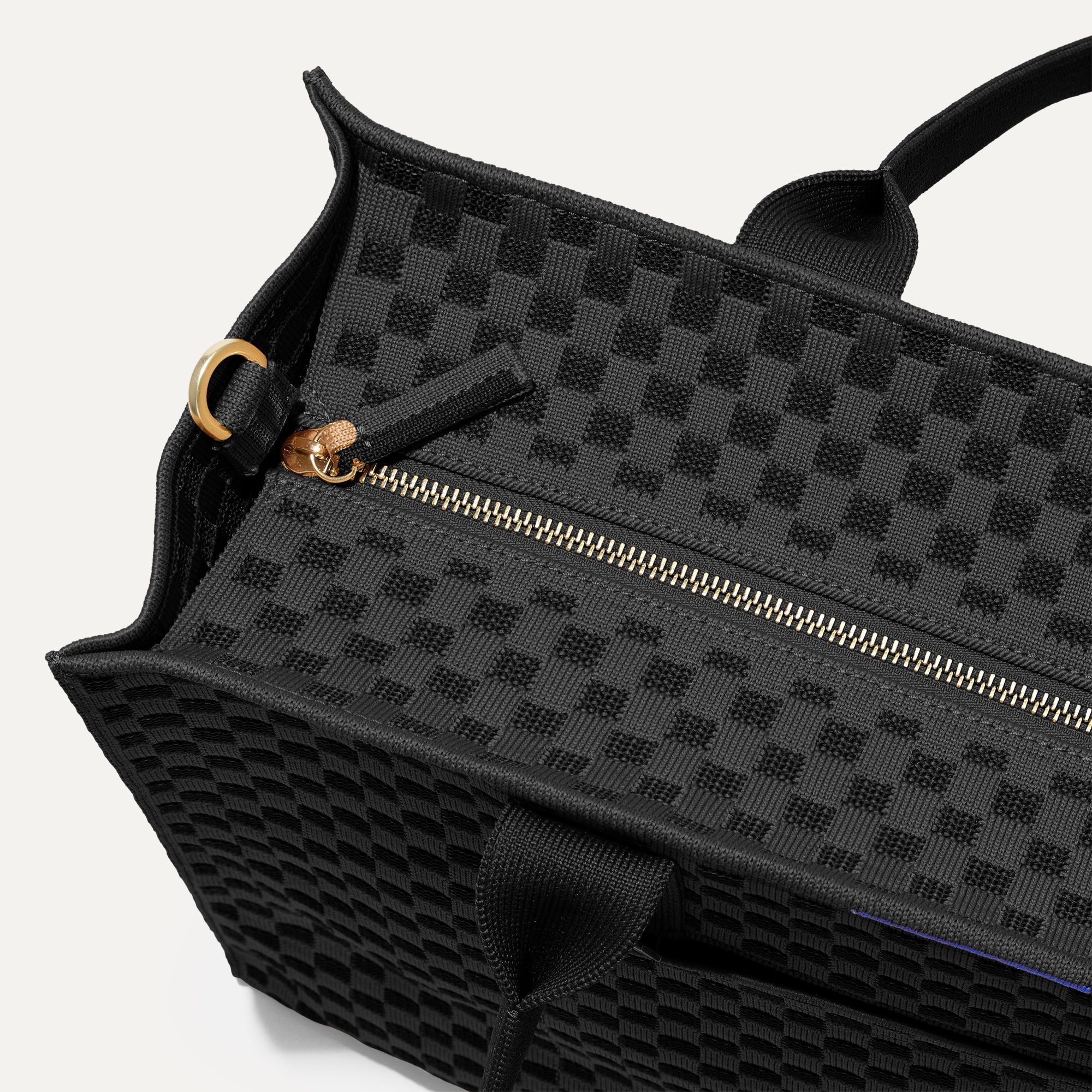 The Classic Tote - Black Sand - Image 5