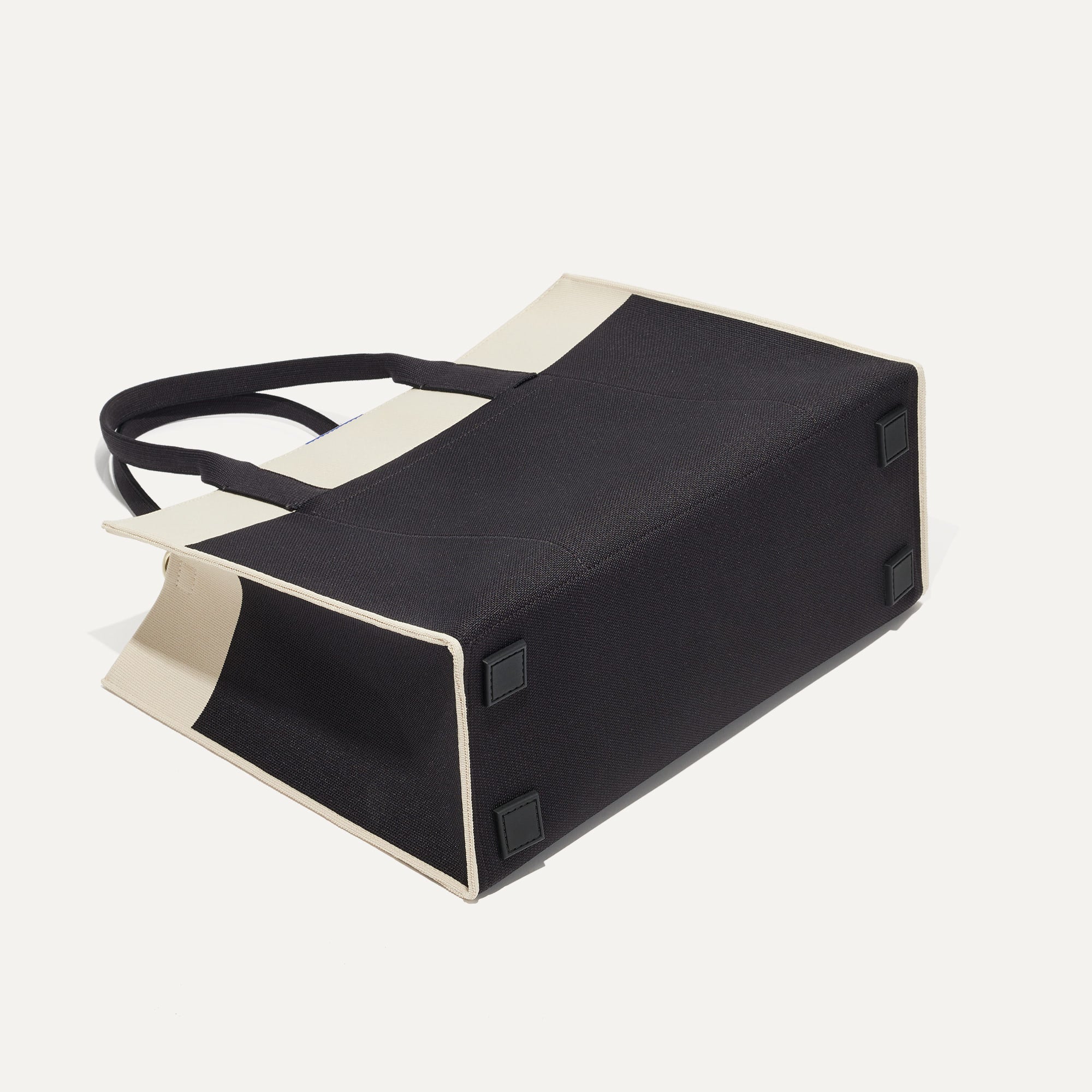The Classic Tote - Luna - Image 8