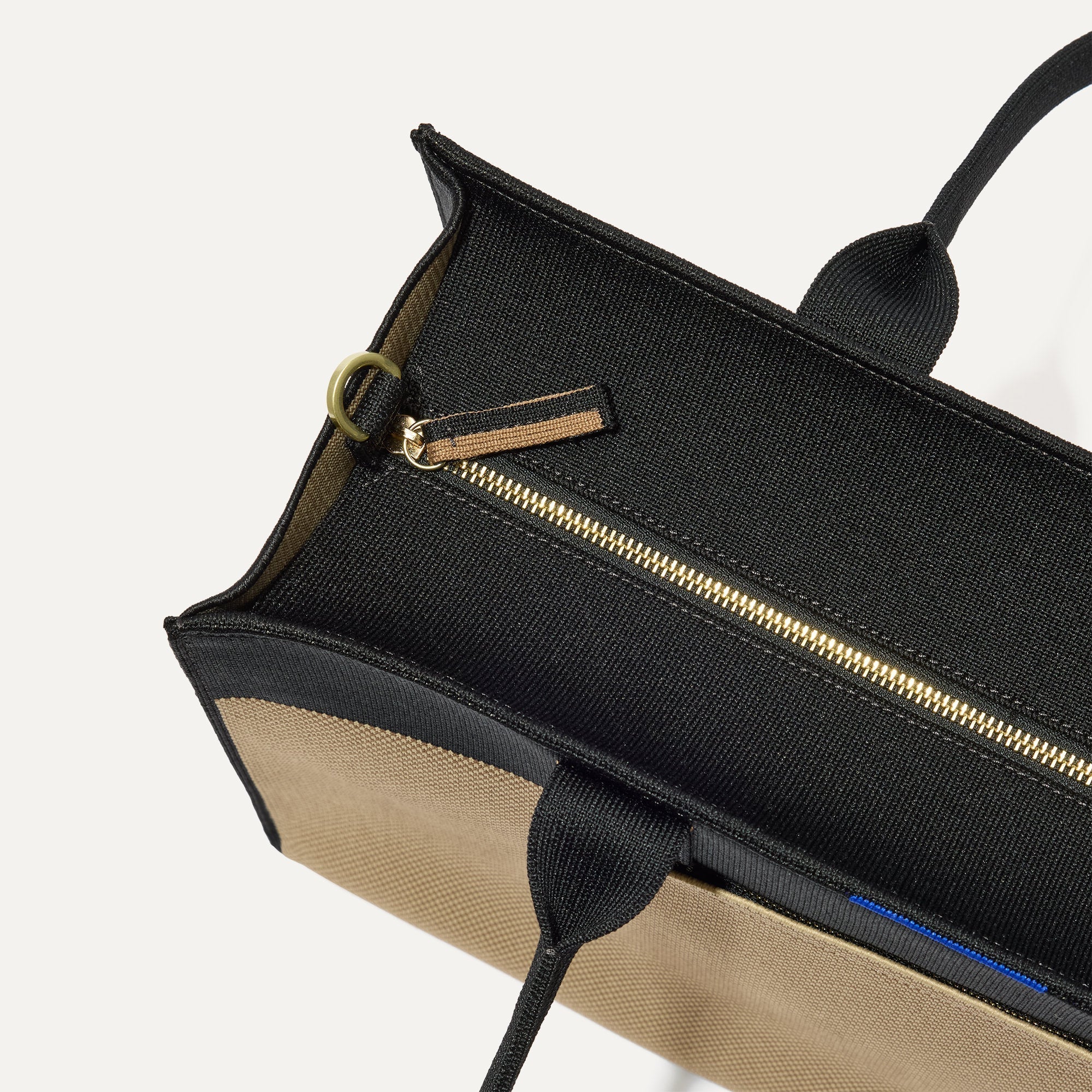 The Classic Tote - Tiramisu - Image 6