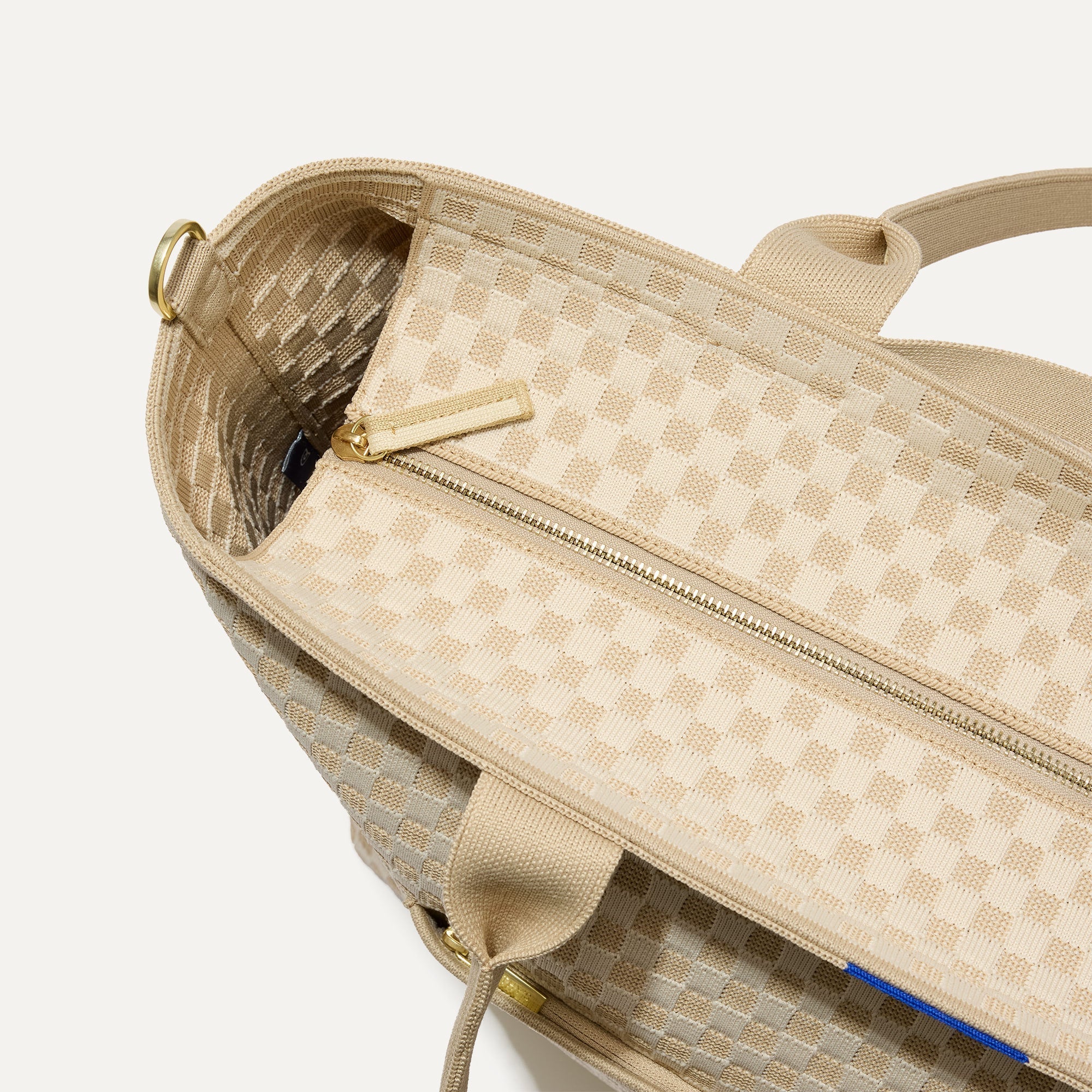 The Zip Travel Tote - Parchment Basketweave - Image 4