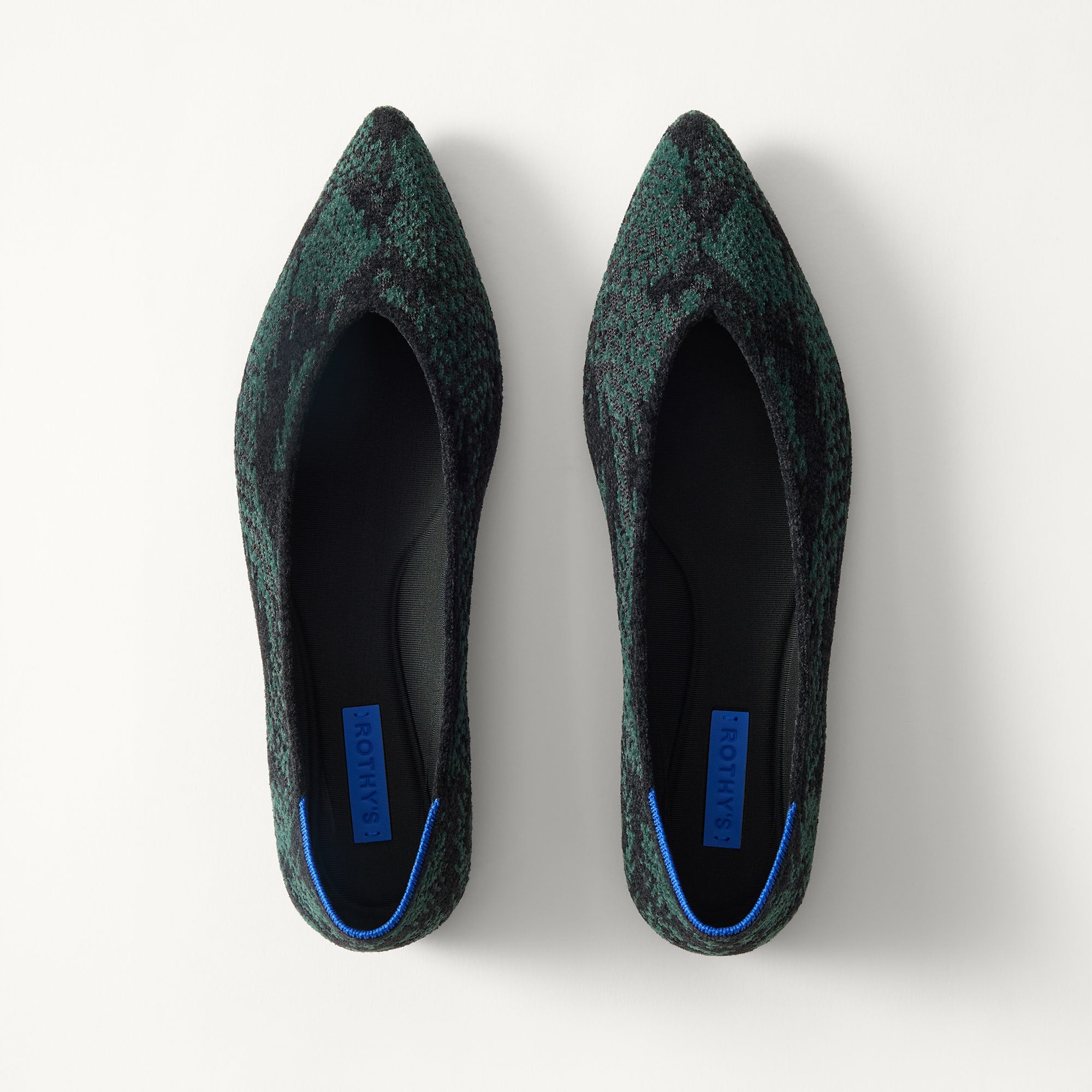 The Point III - ReVelvet? Evergreen Python