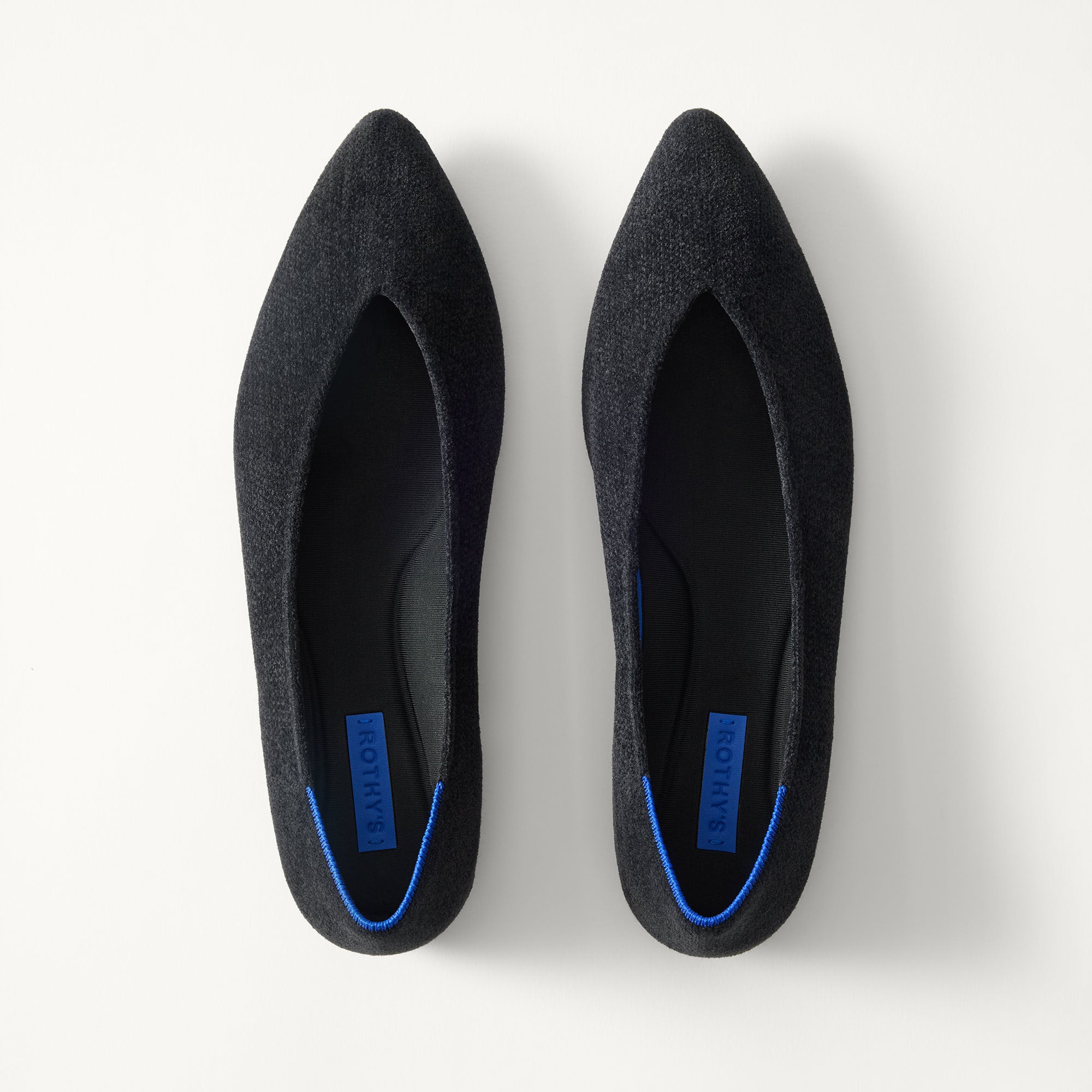 The Point III - ReVelvet? Black