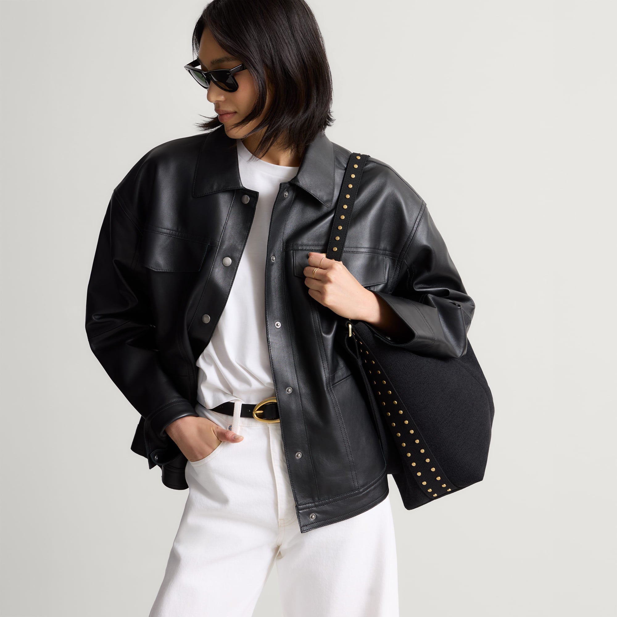 The Bucket Bag - ReVelvet? Black - Image 3