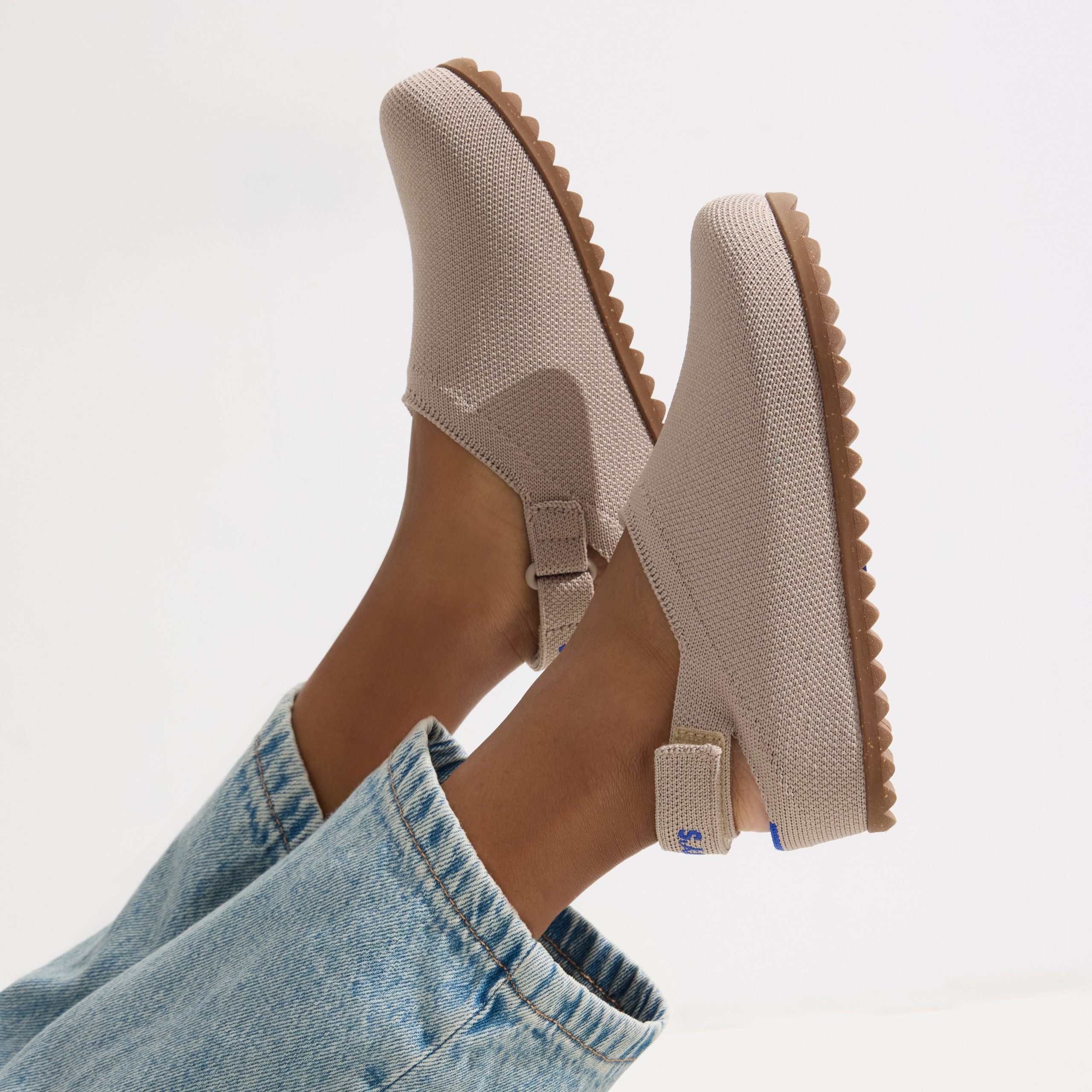 The Kids Clog - Dove - Image 2