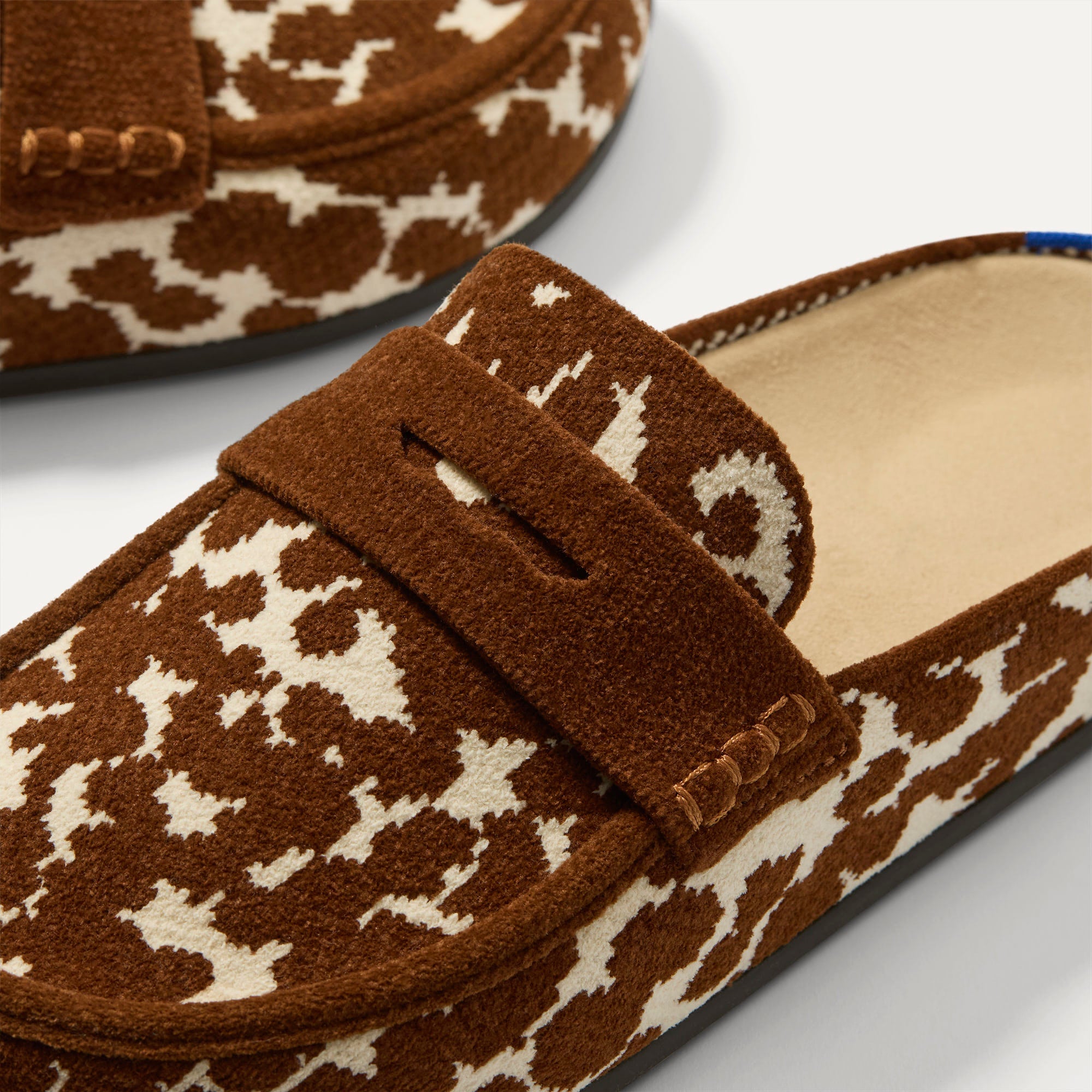 The Penny Clog - ReVelvet? Rodeo Torte - Image 5