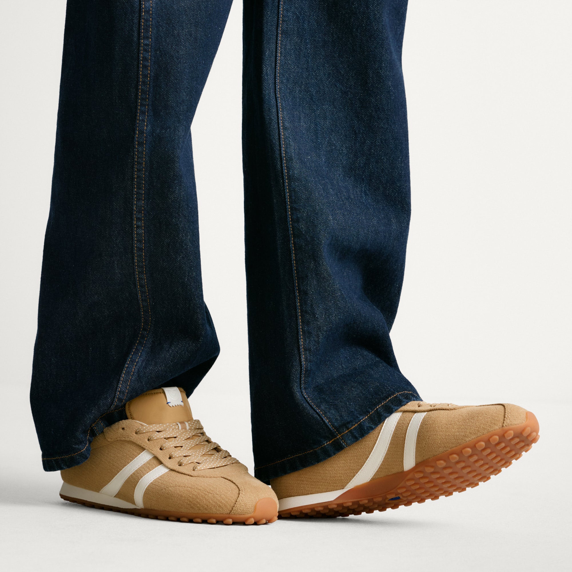 The Ivy Sneaker - ReVelvet? Wren - Image 2